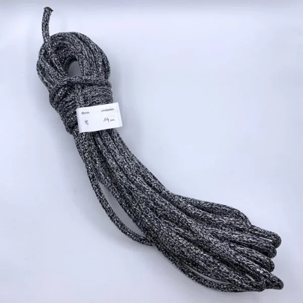 Cabo poliéster alta tenacidad preestirado 8mm Negra Melange 14m