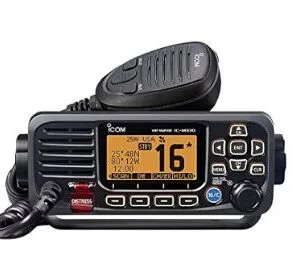 EMISORA FIJA VHF MARINA ICOM IC-M330GE IPX7 - 25W